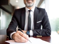 Las mejores webs y apps de abogados especializados en extranjería en Valencia